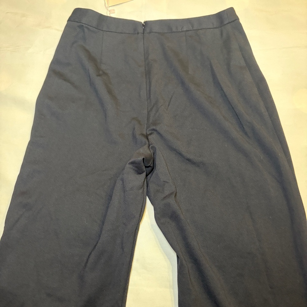 NEW! Hutch- Ponte Feather Pants Size 4 Black Flare Holiday Crop Ankle - Picture 6 of 9